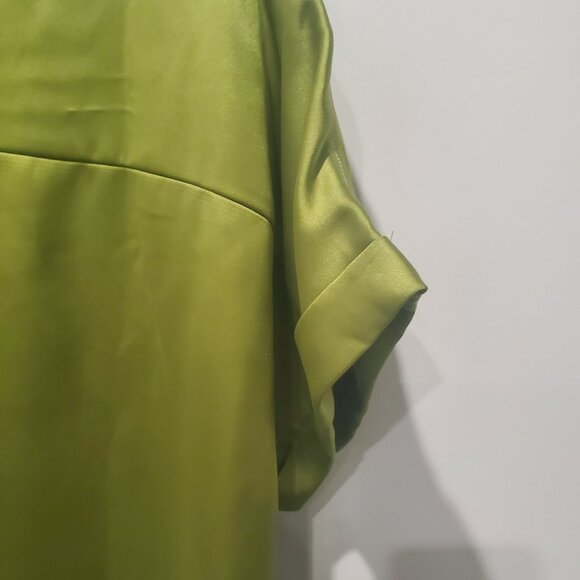 Rachel Zoe New Chartreuse Green Short Sleeve Satin Button Down Blouse  Large - Picture 8 of 9